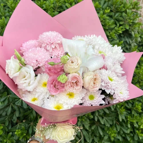 Lilyum ve Pembe Lisyantus Buketi